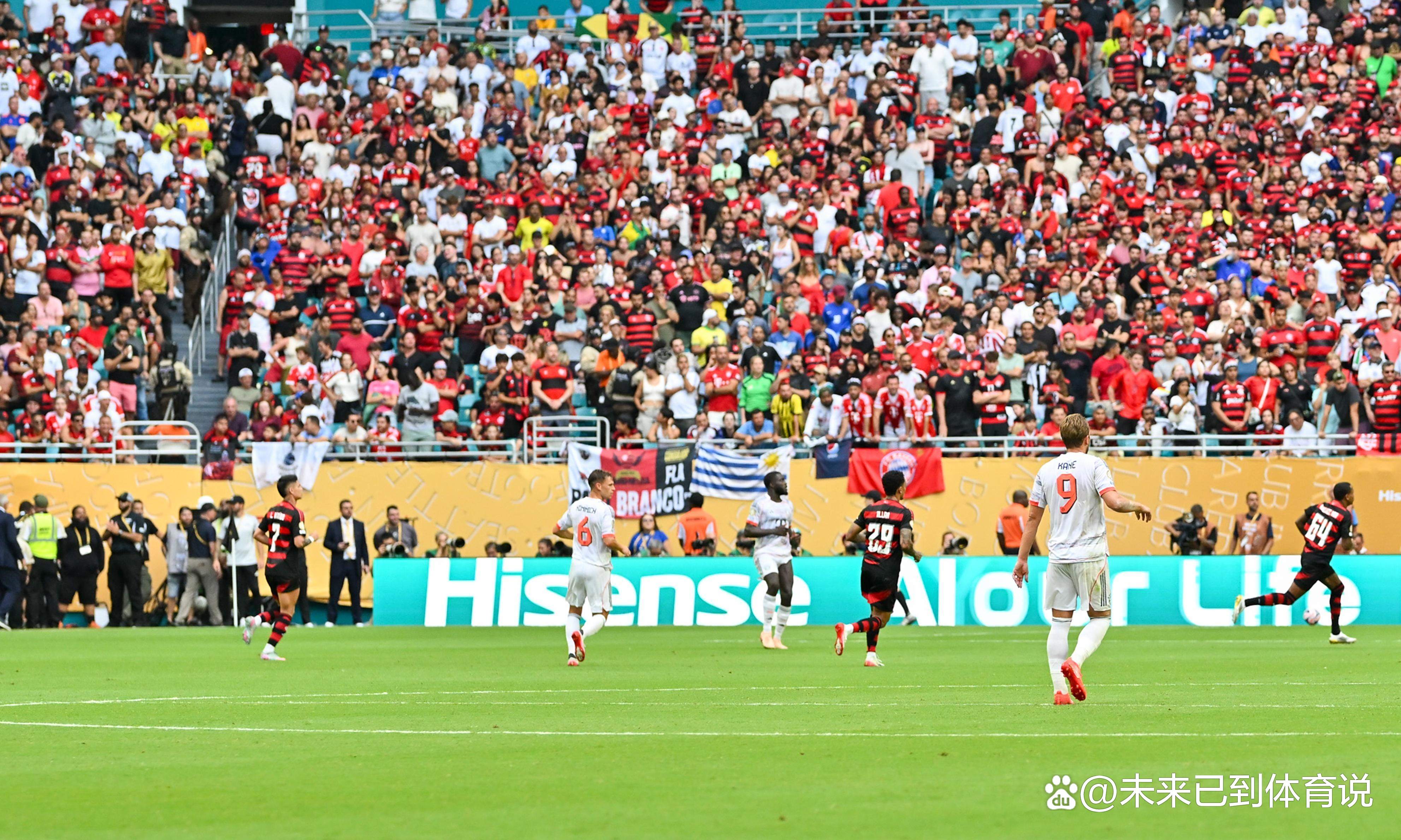 九游官网-凯恩重返赛场，比赛局势复杂首场状态出色，巴黎圣日耳曼观众沸腾！比赛高潮迭起的简单介绍